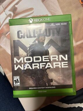 Call of Duty: Modern Warfare (Xbox One) - Green